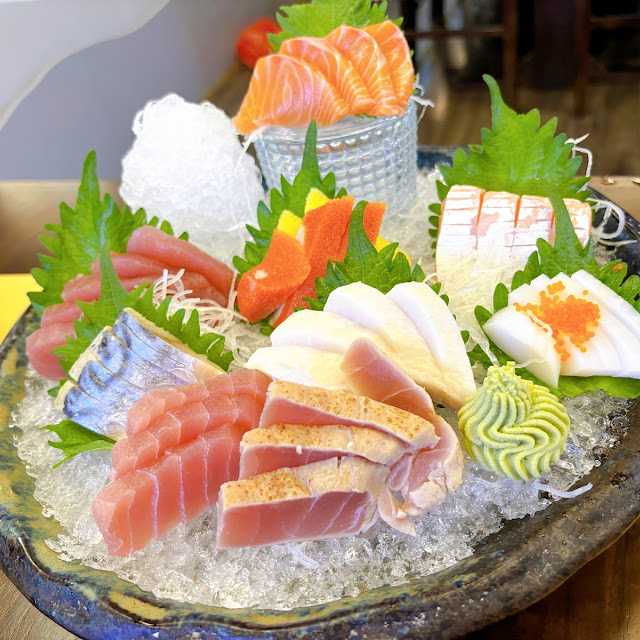 Sashimi Tổng Hợp