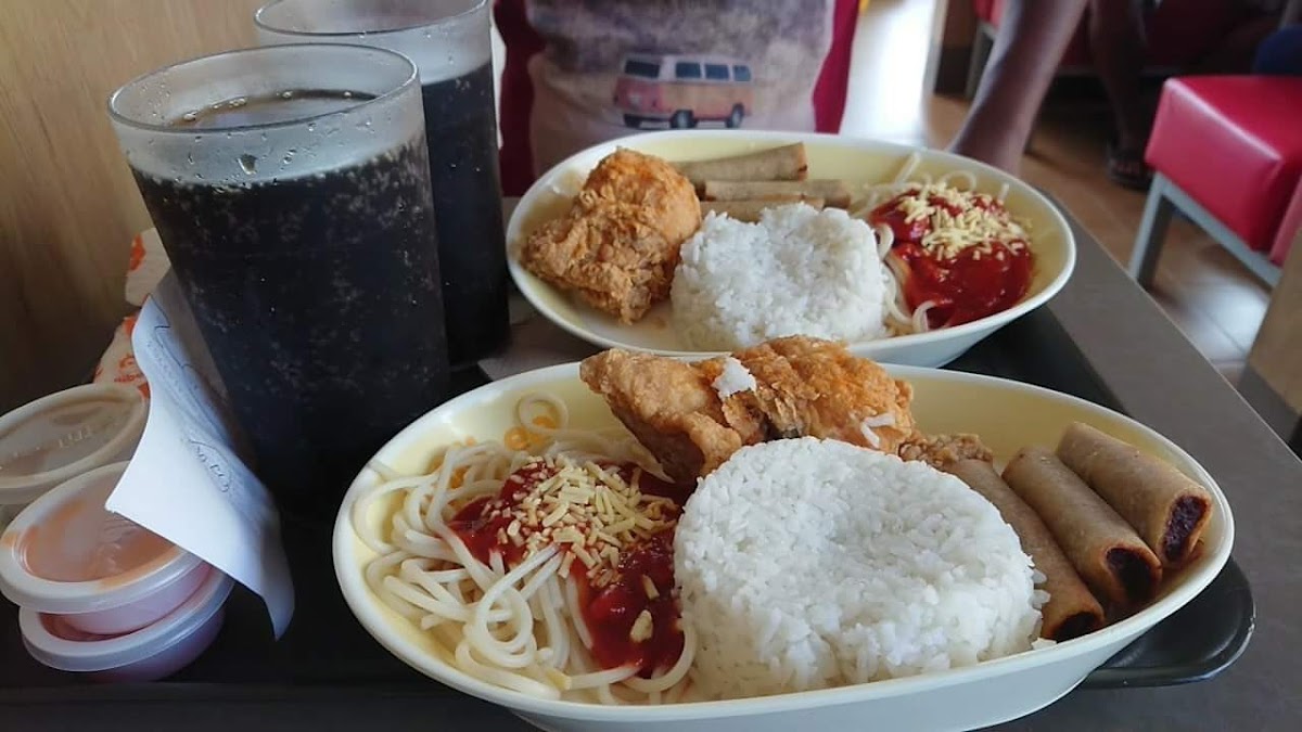 Jollibee Bais - Photo 8
