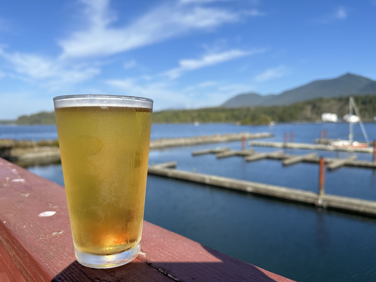 Eagle's Nest Pub - Photo 8