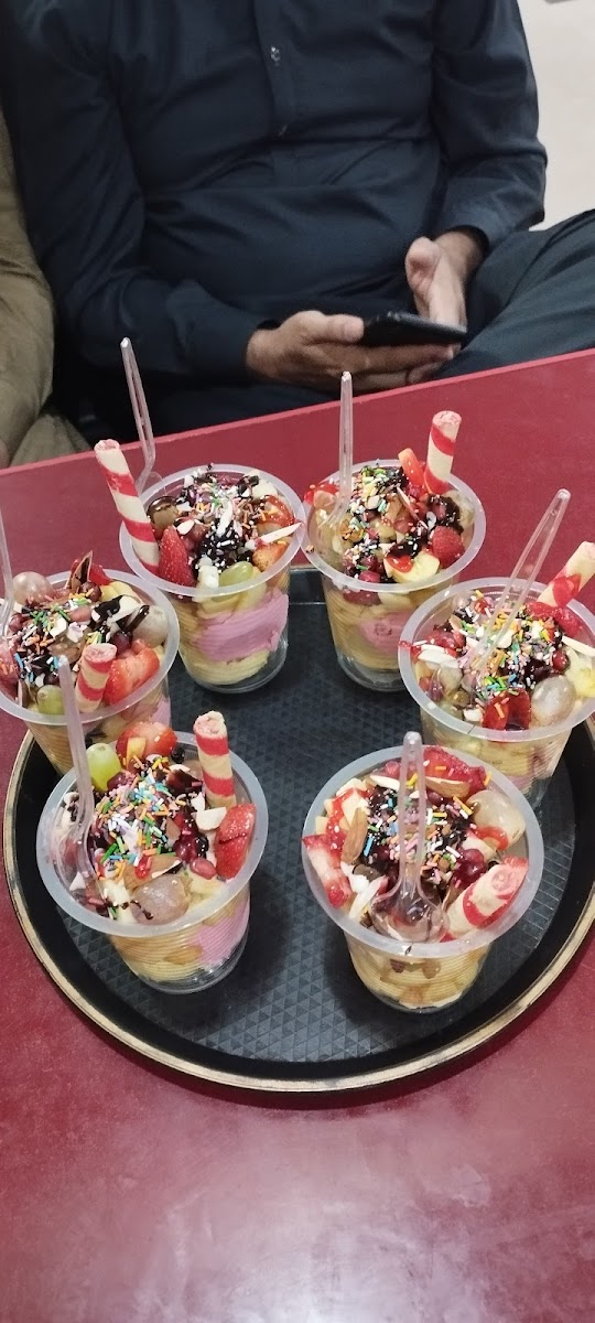 Yaadgar (Ice Bar, Juice Corner & Karachi Biryani) - Photo 4