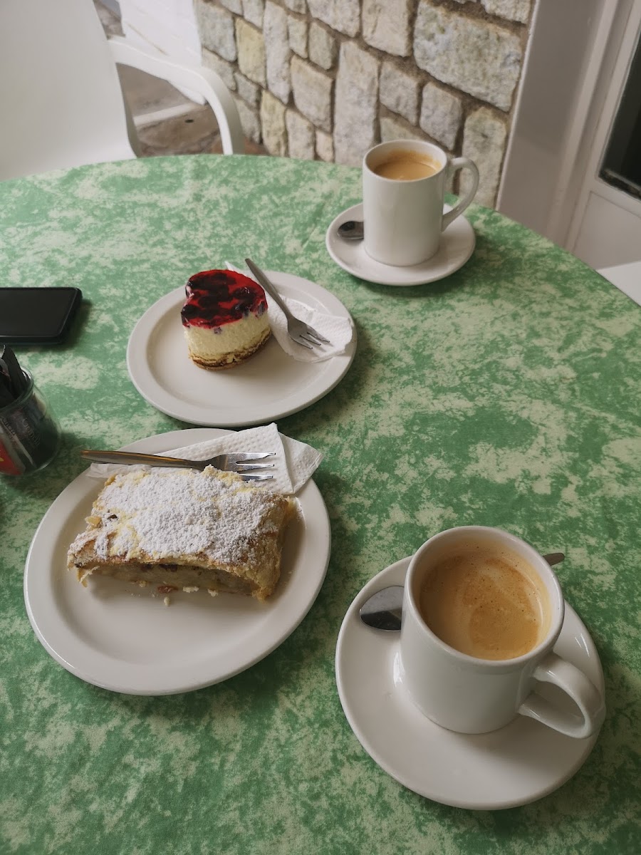 Cafe Anton Confectionery Cakes & Cookies - Photo 9