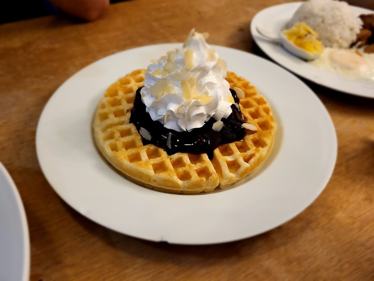 Celia's cafe - Photo 4