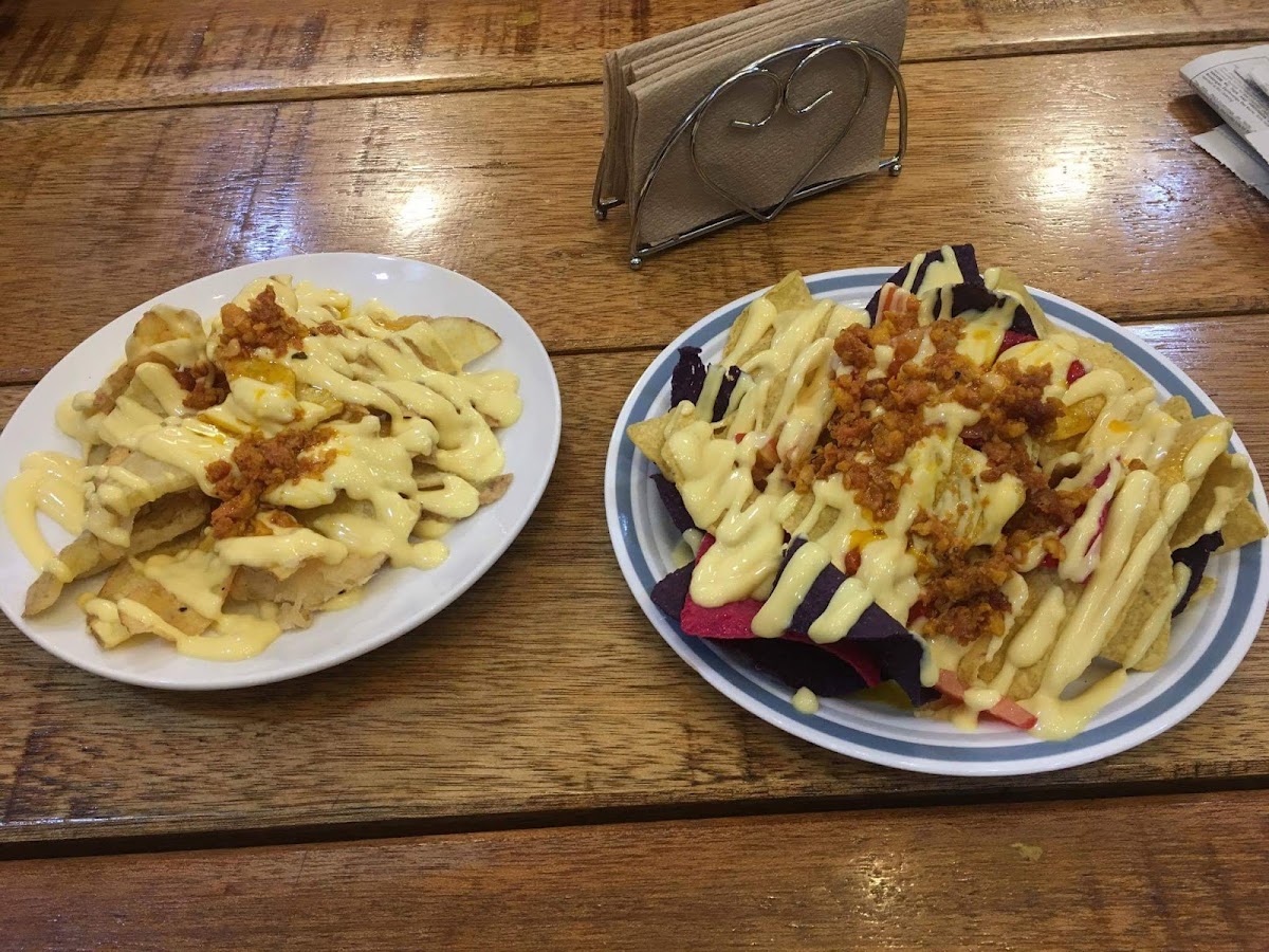 Celia's cafe - Photo 8