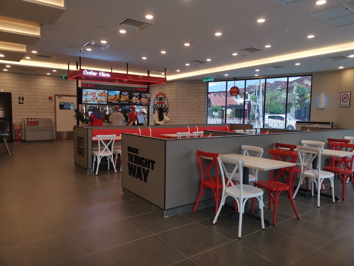 KFC Tanjung Rambutan DT - Photo 5