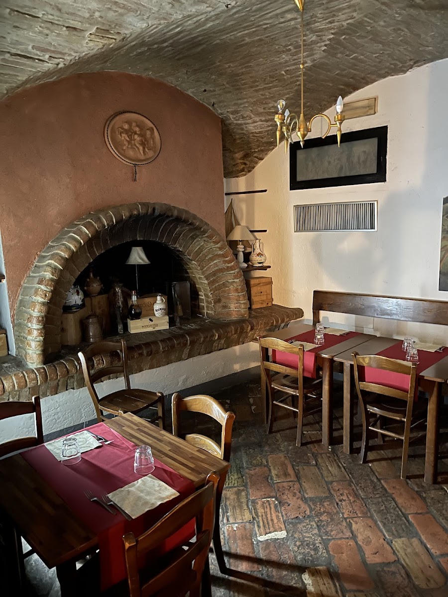 La Taverna Di Roberto