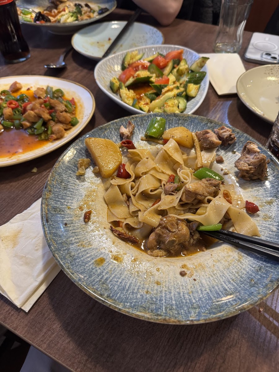 Mukam Uigurisches Restaurant - Photo 3