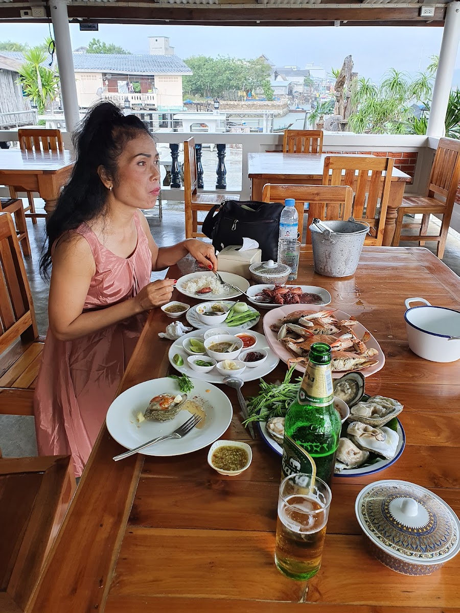 Pa Thing Restaurant - Photo 4