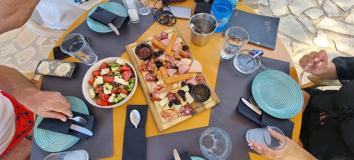 Acro All Day Cafe, Bar & Restaurant - Photo 5