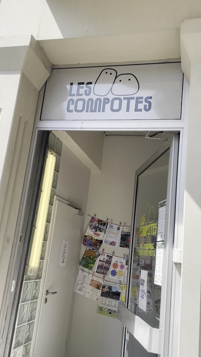 Les Compotes Cafe - Photo 1