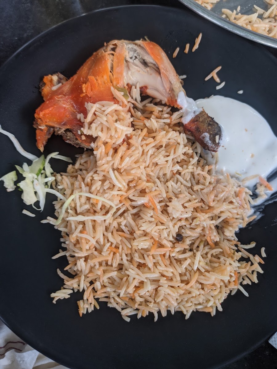 Alzaki Restaurant Perumpilavu - Photo 4