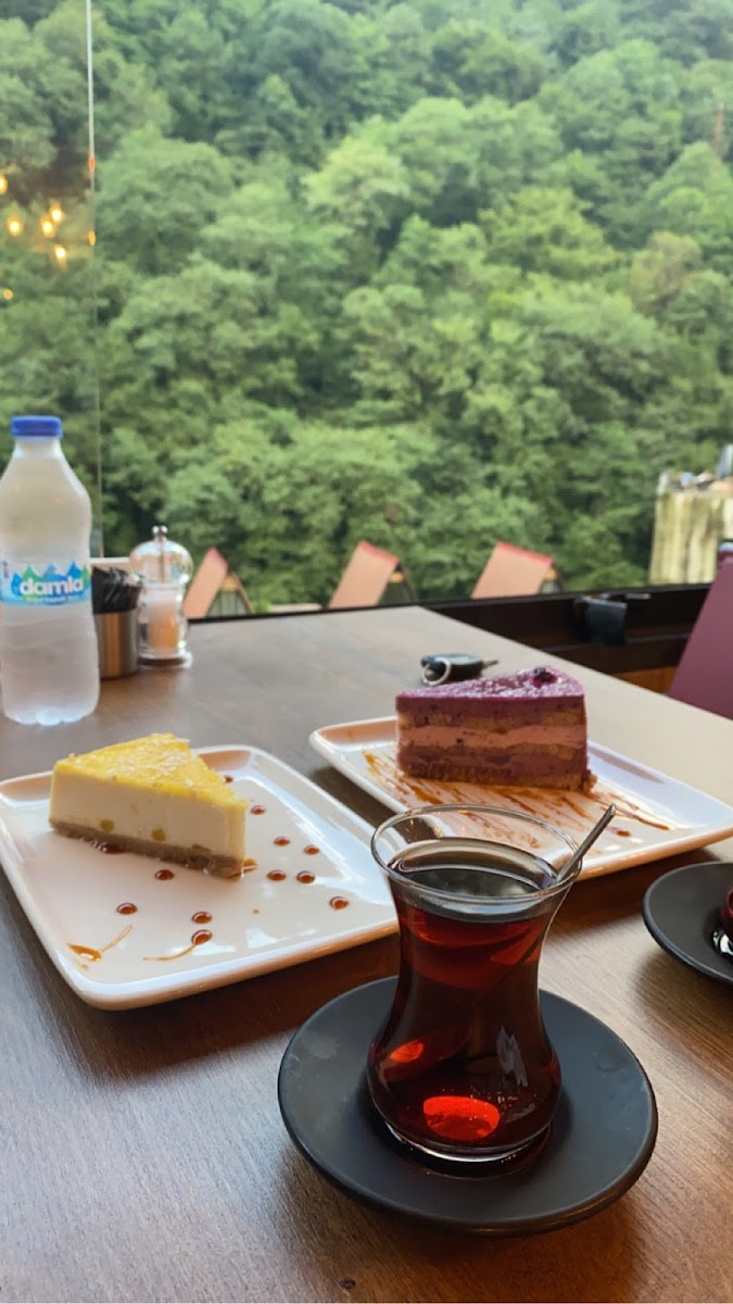 ROZBELLA CAFE RESTAURANT - Photo 7