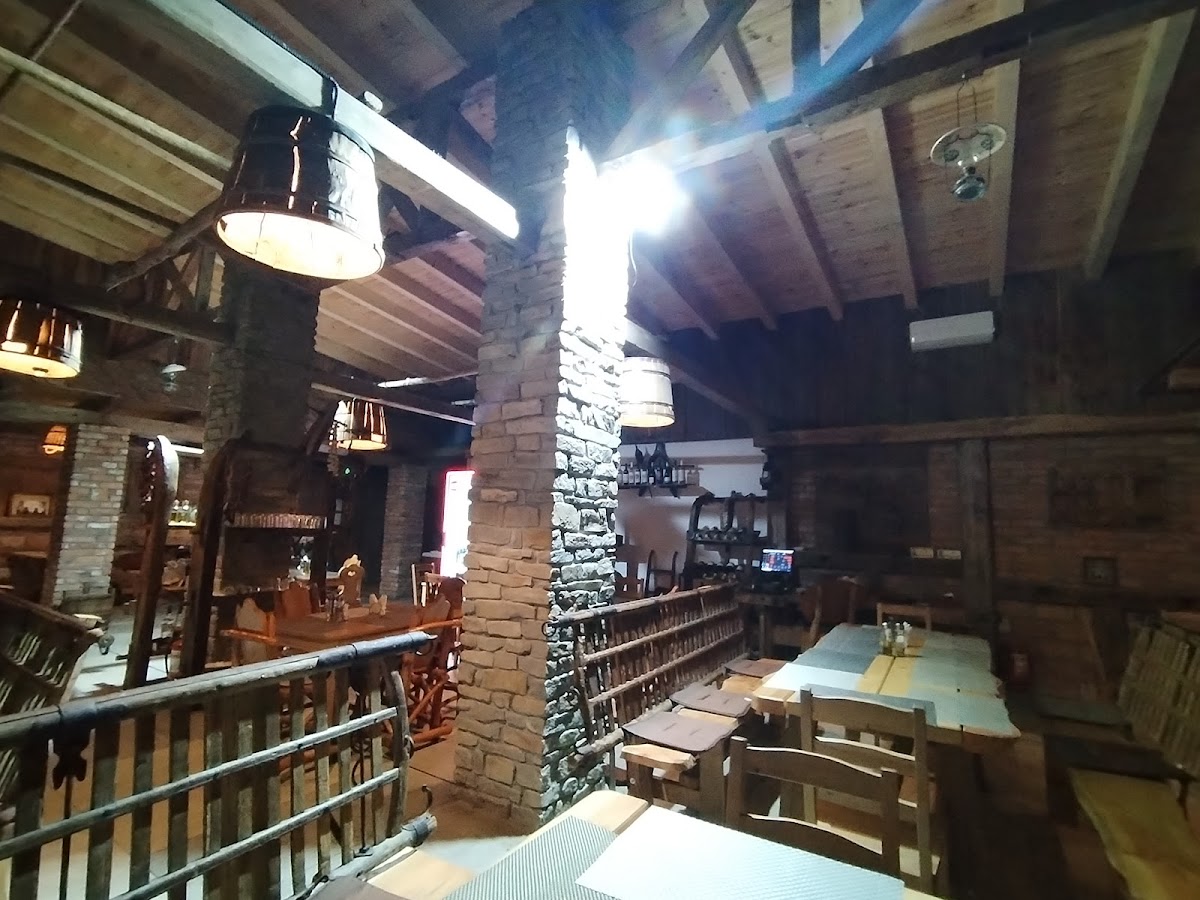 CASA GUGULANILOR - Photo 3