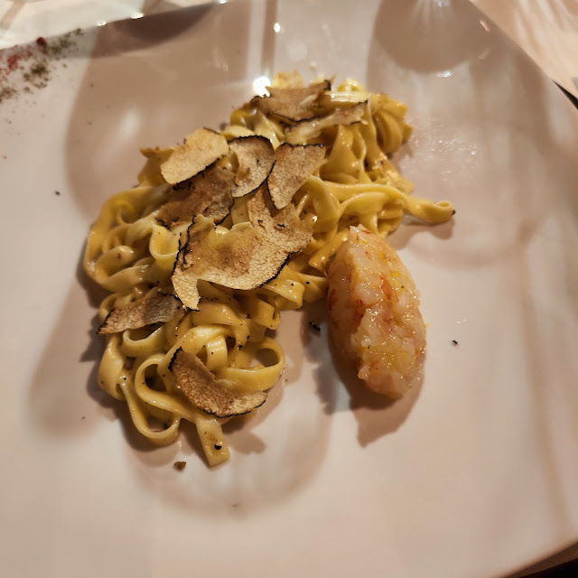 Ravioli Di Branzino Con Gamberetti E Tartufo