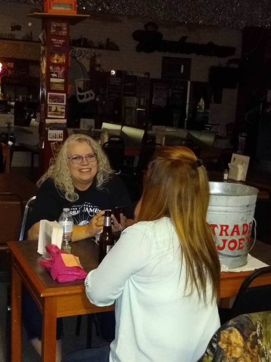 Lilly's Bar & Grill - Photo 9