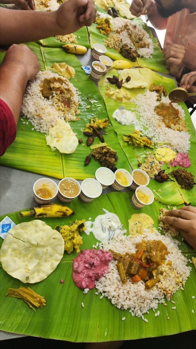 Kozhikodan Thattukada Restaurant - Photo 8