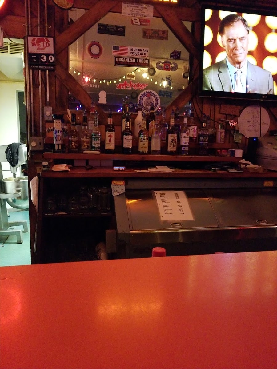 Crump Pump Bar - Photo 9