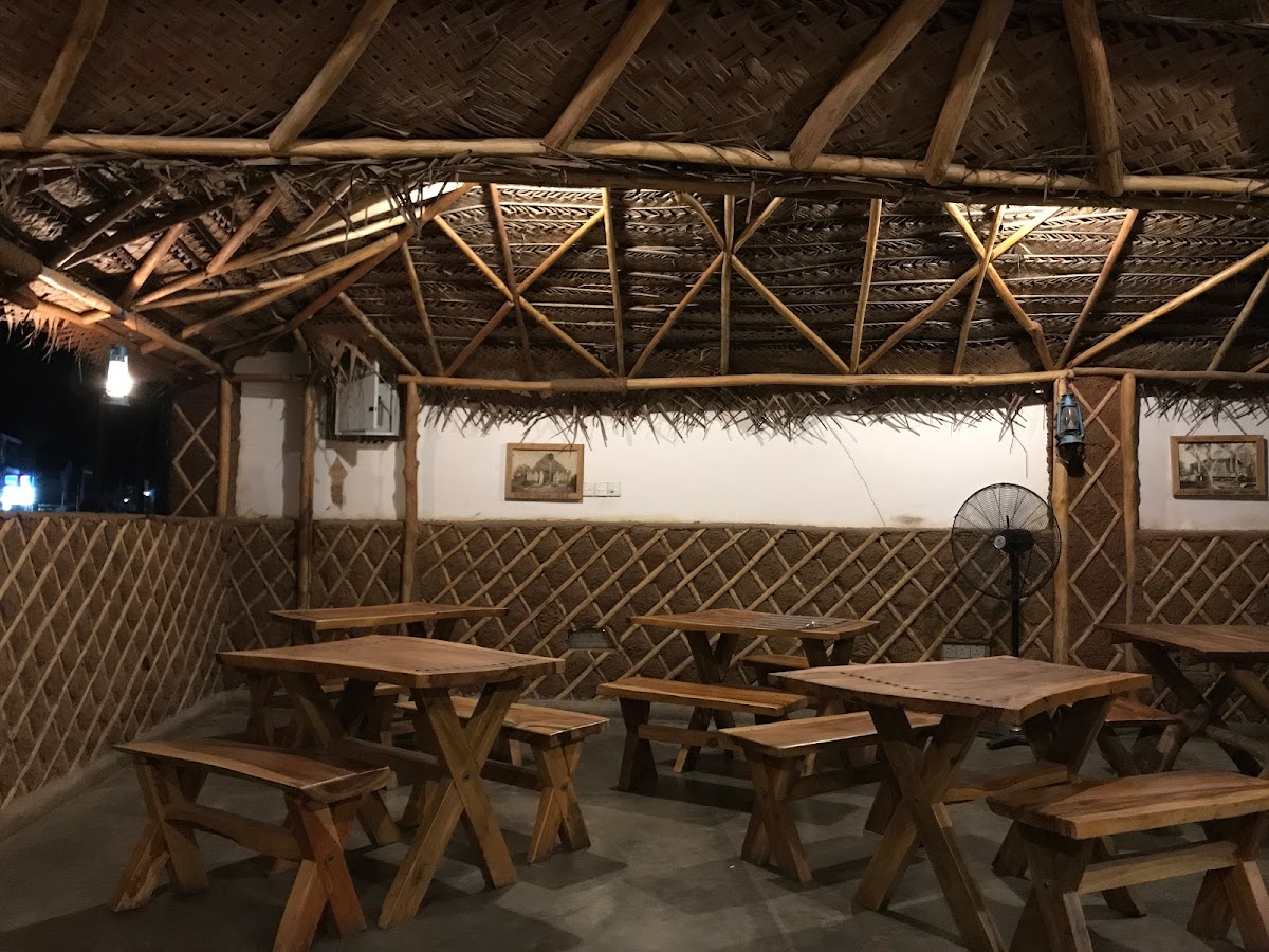 Banana Leaf Family Restaurant - Photo 2