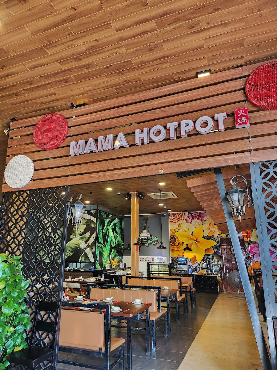 MAMA HOT POT Buffet (Chi Nhánh Võ Văn Kiệt)