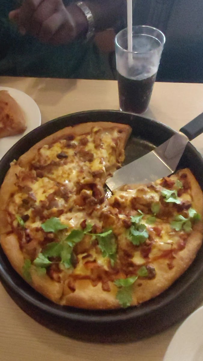 Pizza Hut - Kiribathgoda - Photo 1