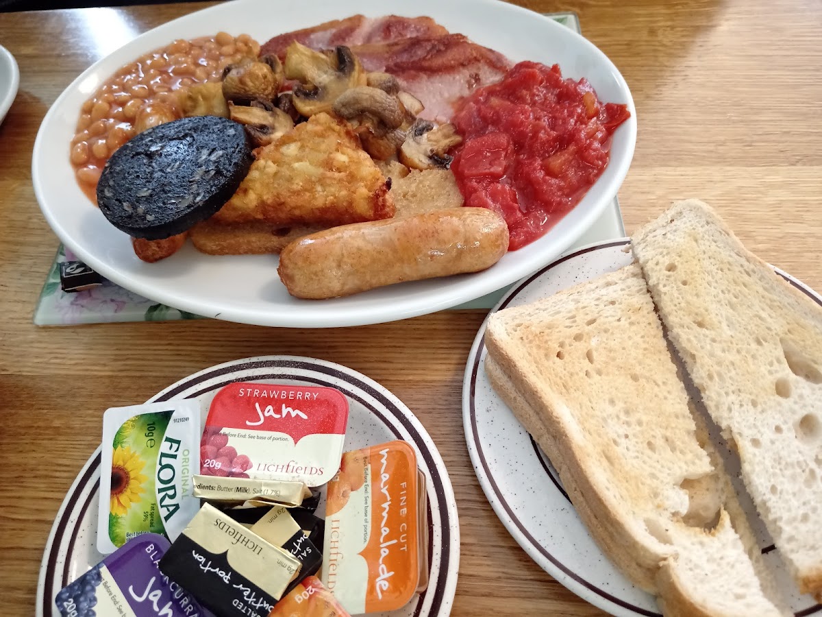 Cosy Corner Cafe - Photo 5