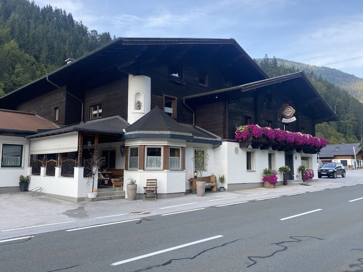 Gasthaus Dichtlwirt - Photo 2
