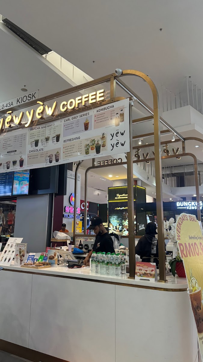 yew yew coffee @KLIA2 - Photo 3