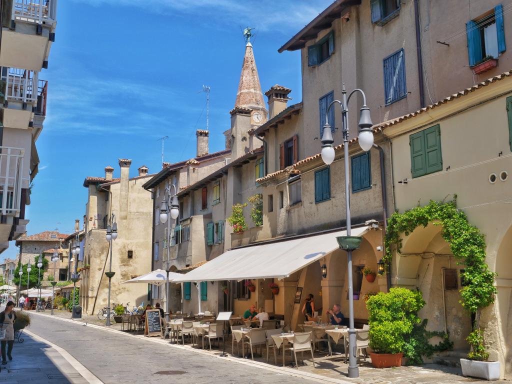 La taverna del pesce - spaghetti house - Photo 2
