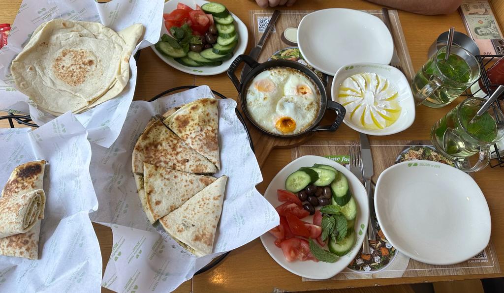 Zaatar w Zeit - Sheikh Zayed Road - Photo 8