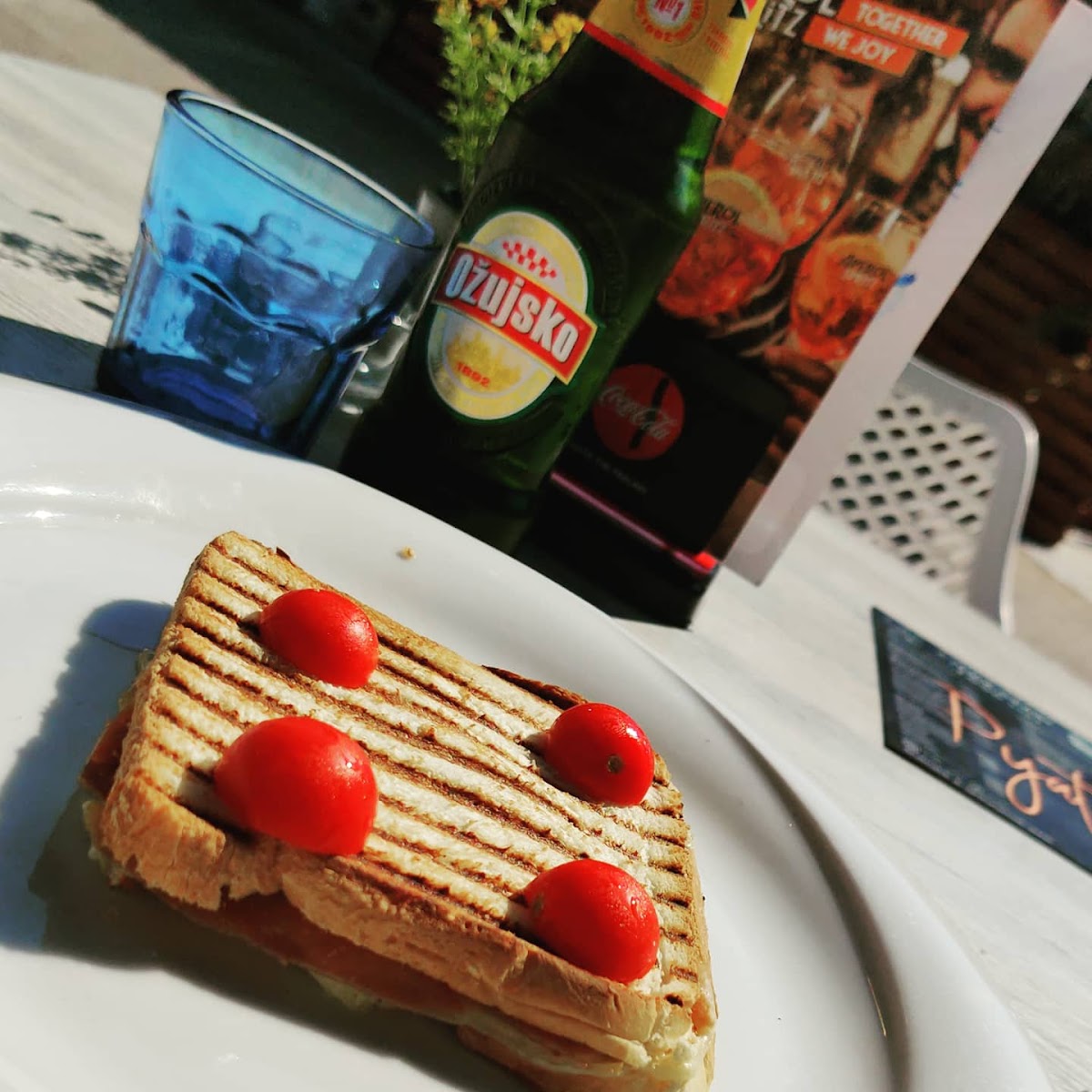 Pyat Burger & Smoothie Bar - Photo 9