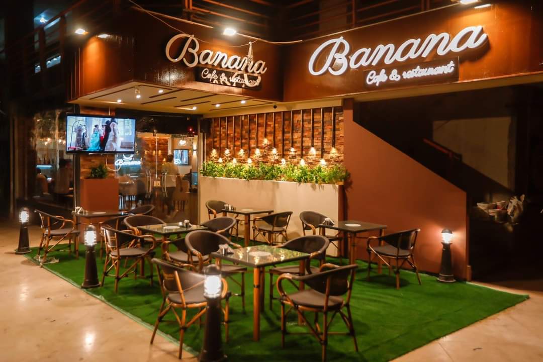 Banana cafe