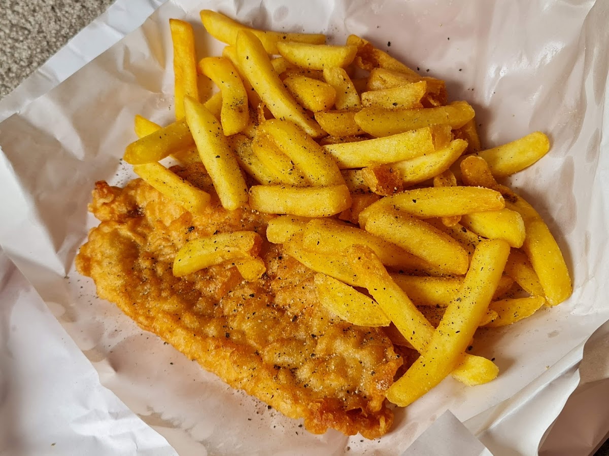 Captain Ben's - Photo 4