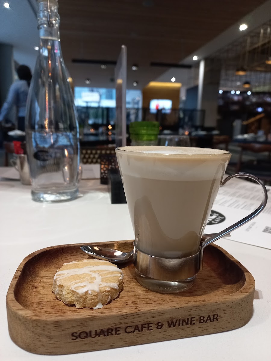 Urban Umami Restaurant - Photo 9