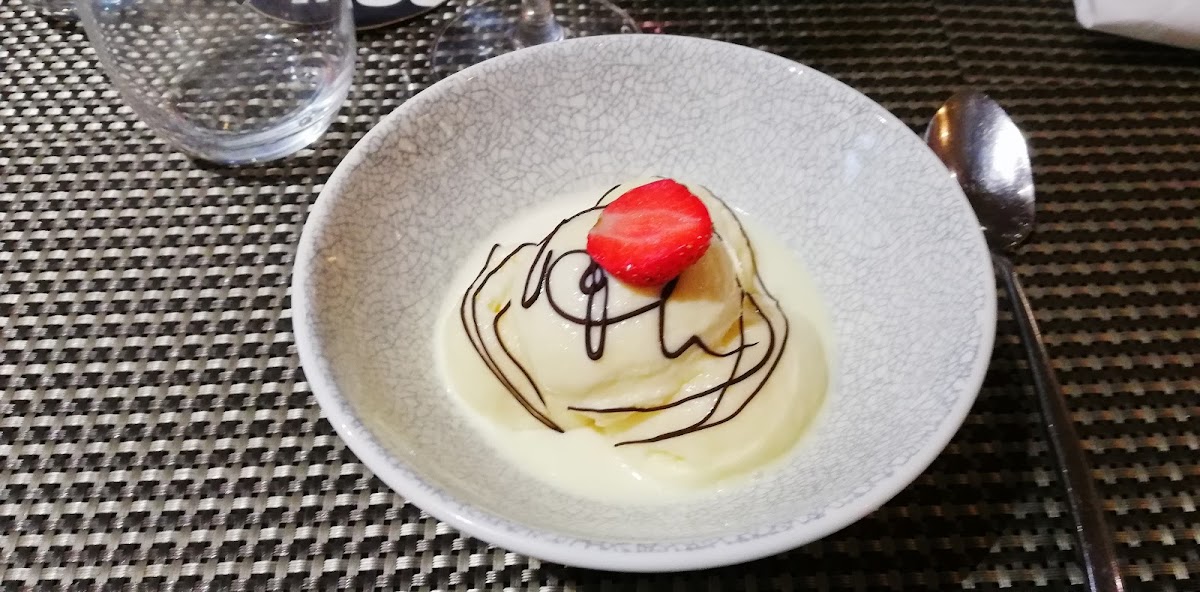 Urban Umami Restaurant - Photo 6