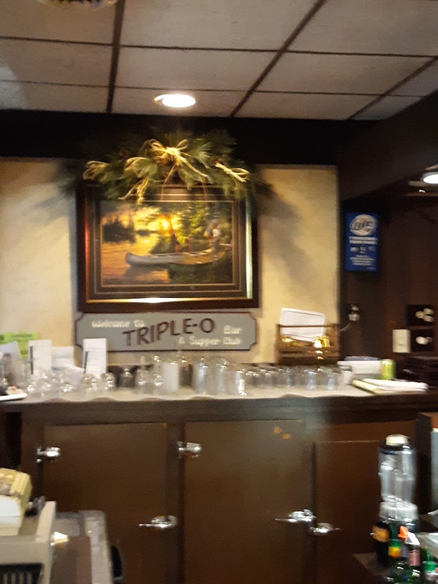 Lawson's Triple O Bar & Supper Club - Photo 9