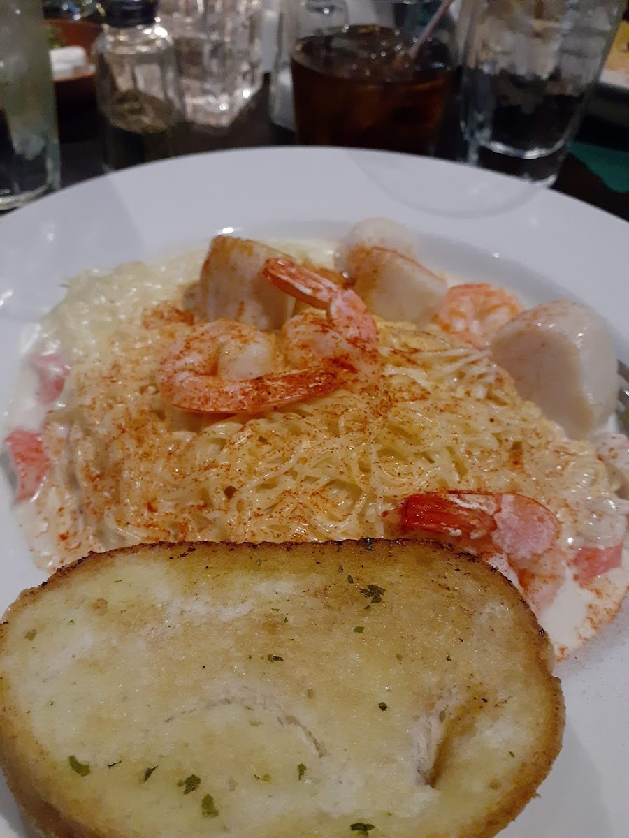 Lawson's Triple O Bar & Supper Club - Photo 6