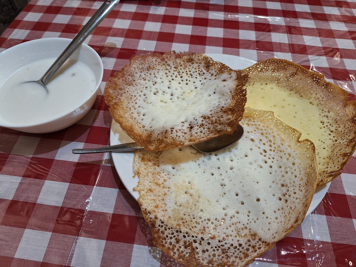 Manna Catering And Takeaway - Photo 9