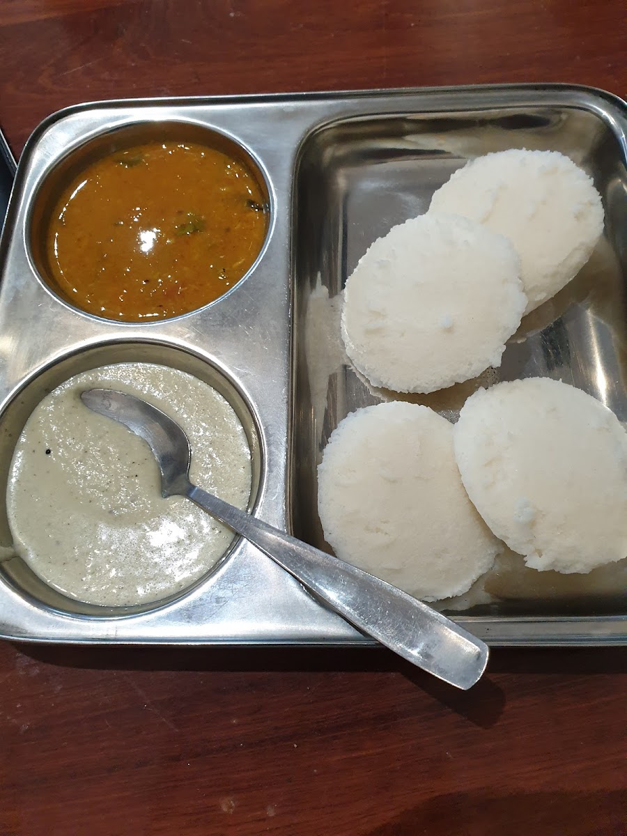 Manna Catering And Takeaway - Photo 7