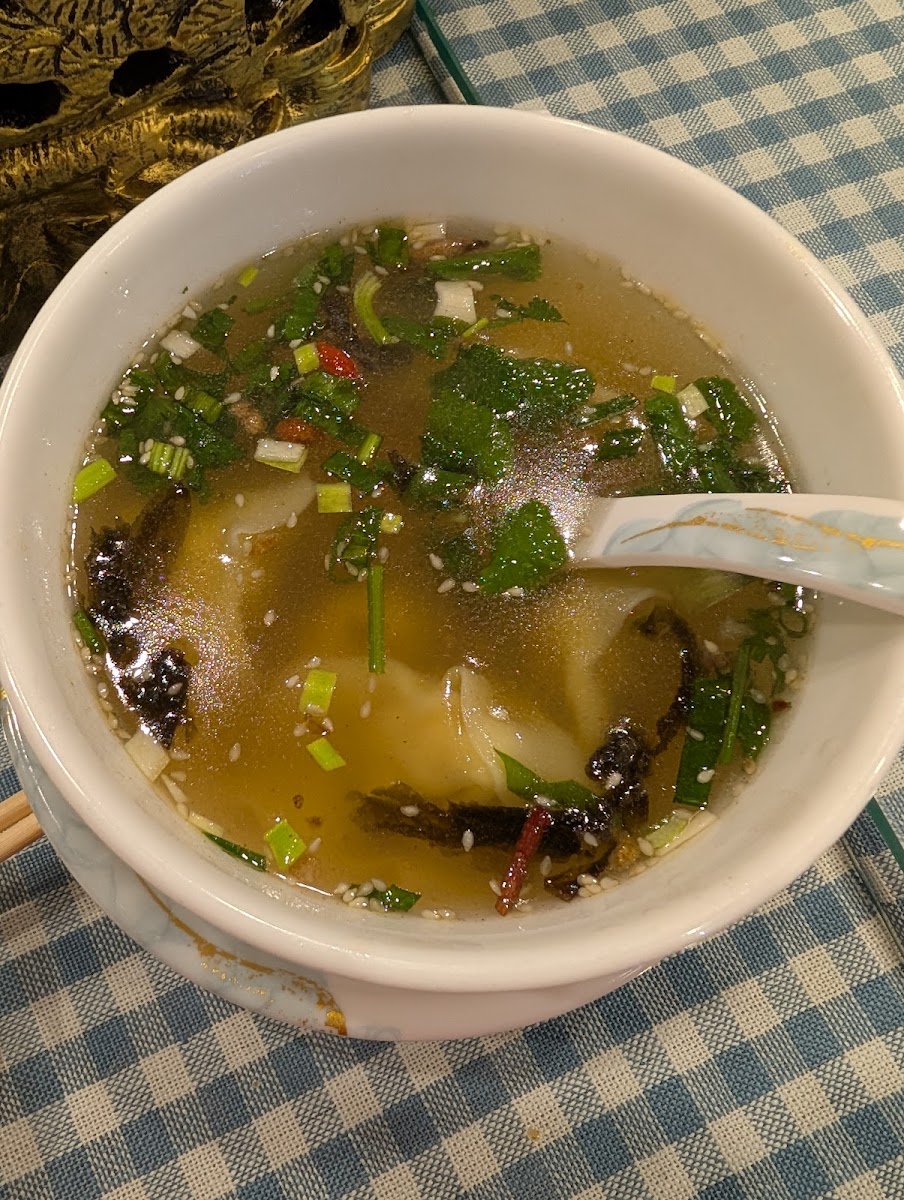 Dumpling Noodles Restaurant - Photo 5