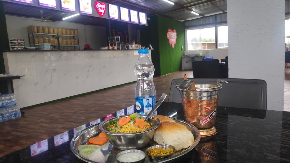 Jogeshwari misal & bhel mulshi dam - Photo 2