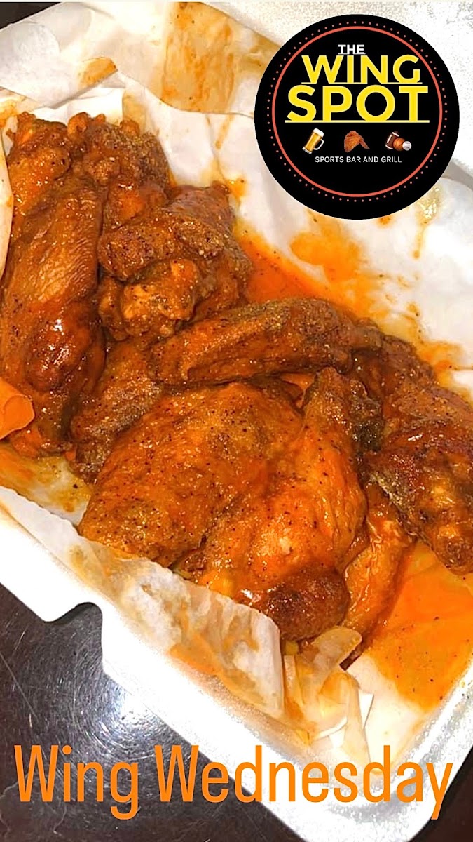 The Wing Spot - Photo 7