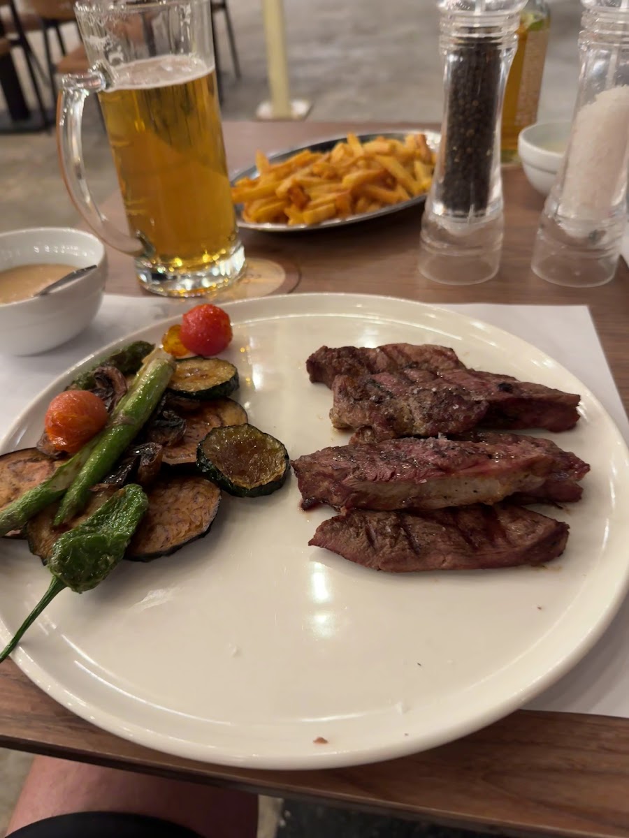Can Covas Grill - Photo 4