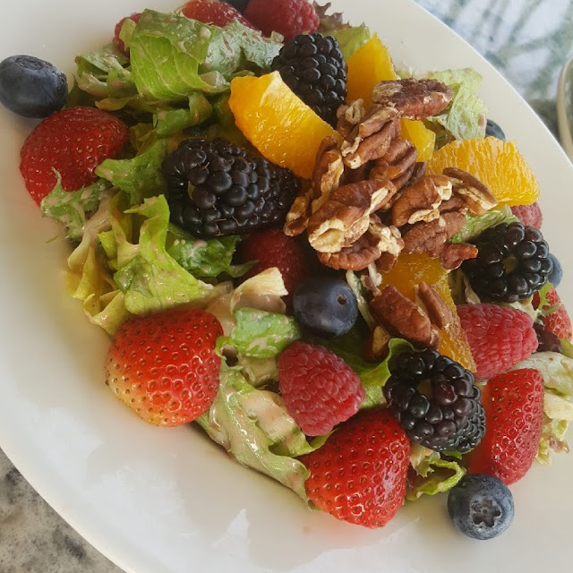 Mixed Fruit with Yogurt