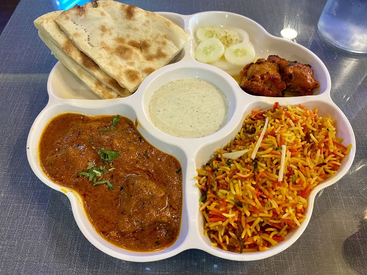 Naan n Curry Gimhae - Photo 2