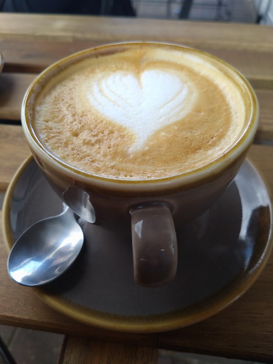 CHINWAGS CAFE - Photo 6
