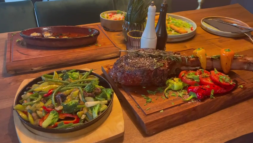 BOGA Beef & Bar - Photo 1
