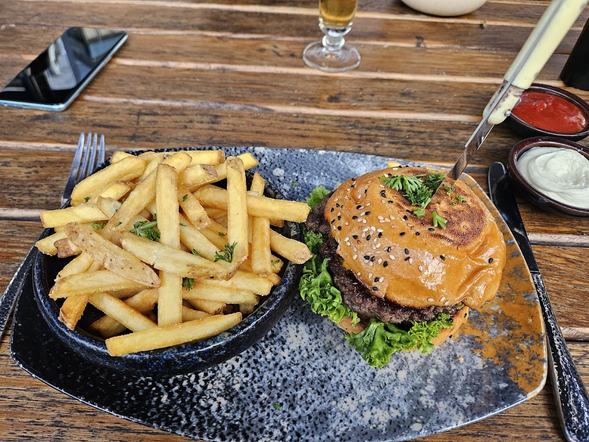 BOGA Beef & Bar - Photo 4