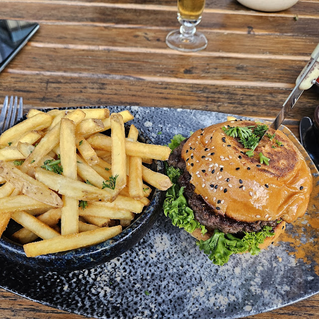 Lucky Luke Burger