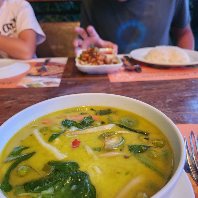 Green Curry Chicken