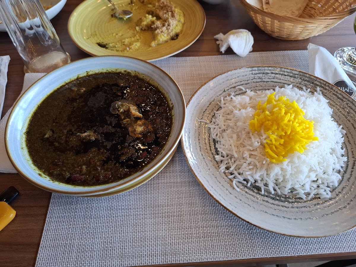 Persis Restaurant (Iranian Restaurant) - Photo 3
