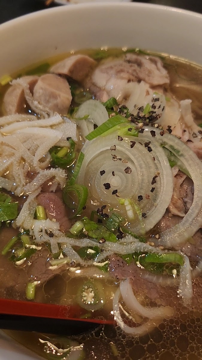 90 plus Vietnamese Restaurant - Photo 1